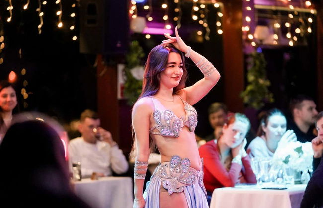 Crociera serale con cena e spettacolo - Foto 2