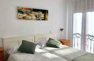 los laureles de novales - Foto 1