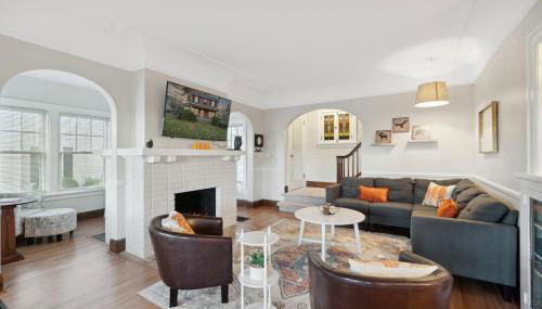 Exclusive Ottawa Hills Private Home, Garage, WD, Gourmet Equipped kitchen, Netflix - Foto 4