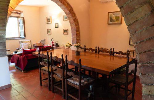 Podere I Sorbi, Spacious Tuscan Villa in Lajatico, Near Pisa & Volterra - Foto 19