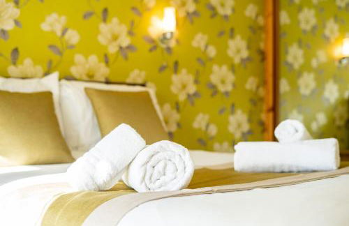 Cosy 3 Bed Cottage-Gloucester-Parking-Garden-Free Hot Tub Weekends-Work or Leisure - Foto 16