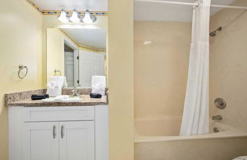 Luxury 10th Floor 1 BR Condo Direct Oceanfront Wyndham Ocean Walk Resort Daytona Beach | 1006 - Photo 12