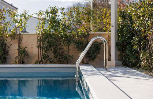 New 2026 Casa MARE Malinska with private heated pool - Foto 15