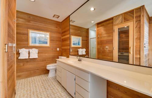 Oceanfront Escape on Wilbur Beach! - Foto 20