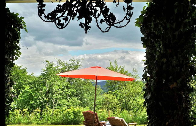 Spacious Spa Villa With Garden - Photo 39