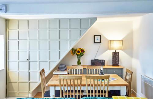 Dog Rose Cottage, Wales - Photo 2