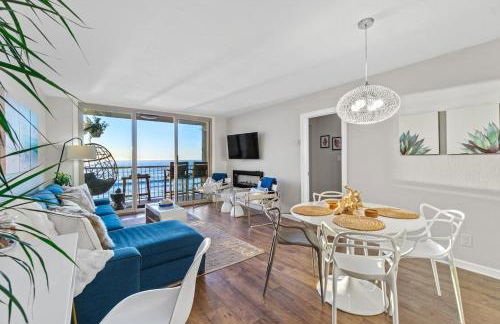 Seaside Serenity with Ocean Views - Photo 10