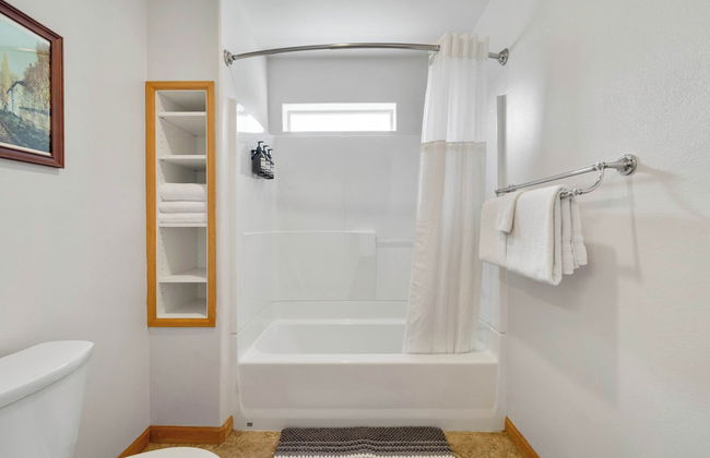 Taft at Old Mill - Pet-friendly & Near Downtown - Foto 11