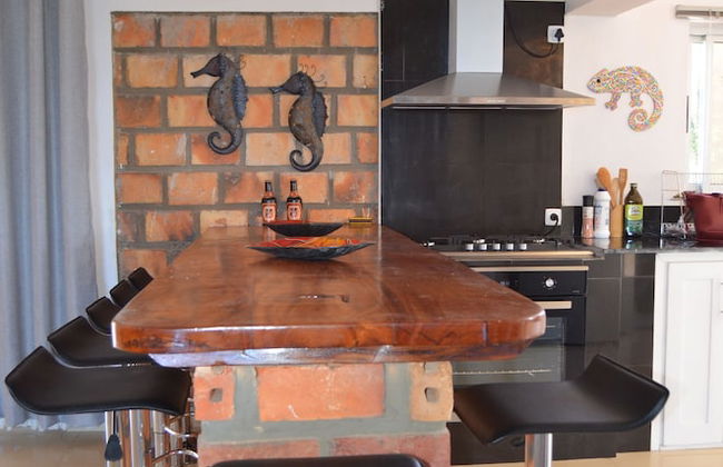 Gin and Jack Beach House - Foto 10