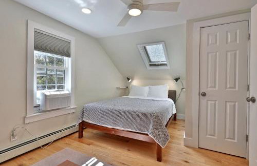 The Family Retreat At Bomoseen 4 Bedroom Home - Photo 65