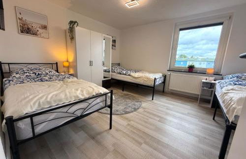 R&S-Homes-2025-Kitchen,Balcony,TV - Foto 11