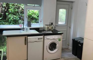 Middle Cottage Alton Towers, Peak District, JCB - Foto 11