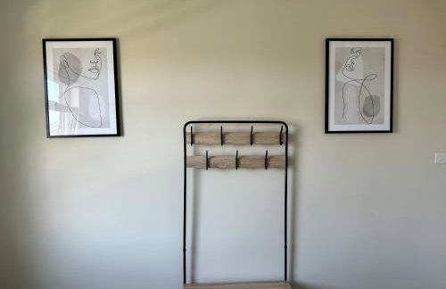 4 Bedrooms Homely House - Sleeps 6 Comfortably with 6 Double Beds,Glasgow, Free Street Parking, Business Travellers, Contractors, & Holiday-Goers, Near All Major Transport Links in Glasgow & City Centre, Perfect for Common Wealth Games 2026 - Foto 68