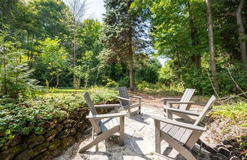 Modern Home Walk to Downtown, Hot Tub & GameRoom - Foto 57