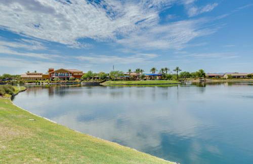 Resort Pools and More Perks! 55 and Goodyear Escape - Foto 28