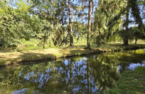 Chaumière entre rivière & champs, piscine privée - Foto 39