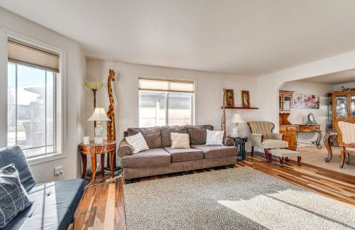 1 Mi to Moses Lake Home with Private Yard and Hot Tub - Foto 9