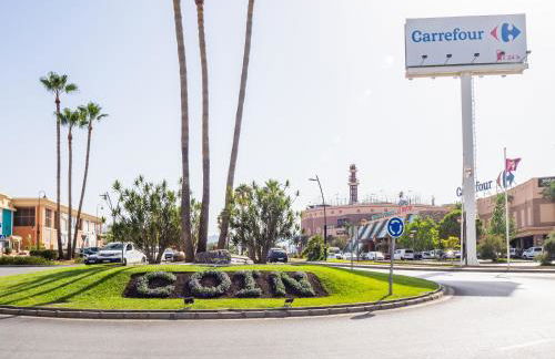 Cubo's Casa El Rodeo & Private Pool - Photo 50