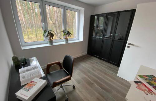 Luksusowa Willa pod Lasem, Otwock - Shared garden, sauna, wood hot tub! Hot tub seasonal May to October - Foto 10