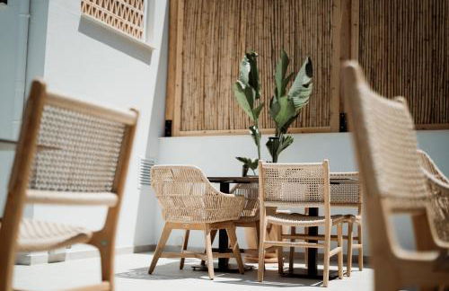 Kalani Residence - Photo 13