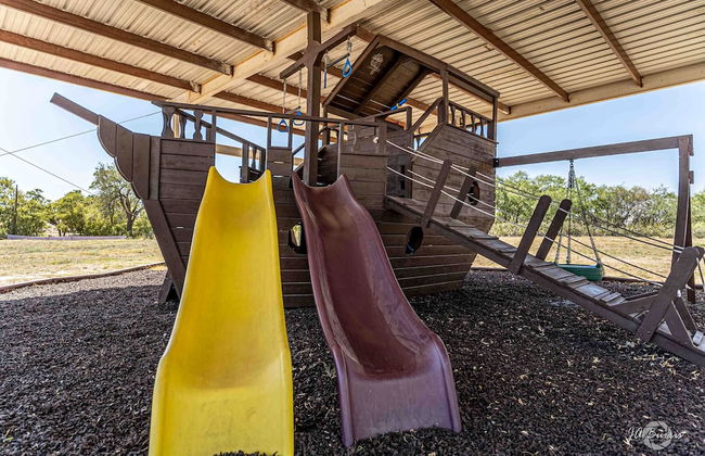 Elite Cabins and RV Park - Photo 31