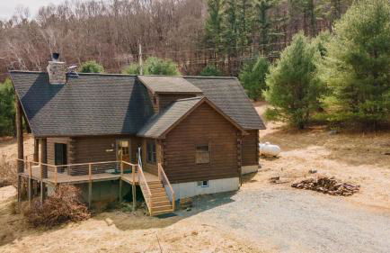 Secluded w/ Deck Views, Hot Tub, & Ping Pong Hudson in the Berks by Avantstay - Foto 87