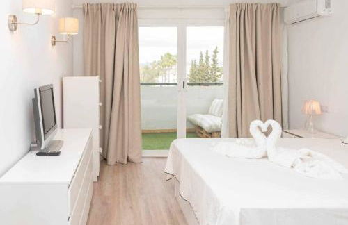 NEW Apt Relax Home a 150 m del mar, WIFI y Piscina - Foto 27