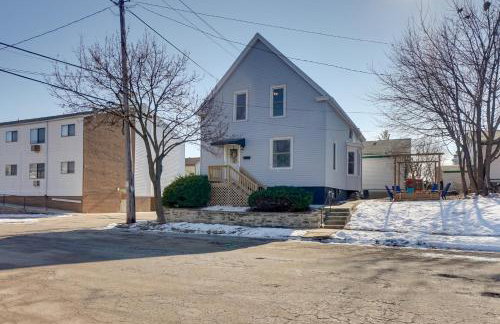 Walk to Kinnickinnic Ave! Newly Updated Abode - Foto 4
