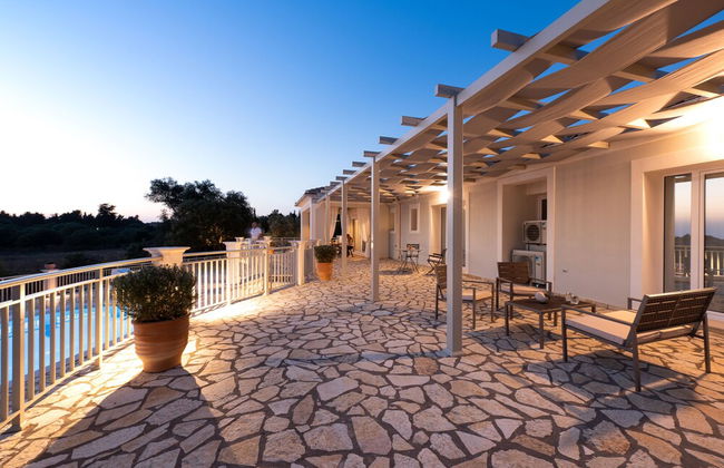 Ionian Mansion - Photo 75