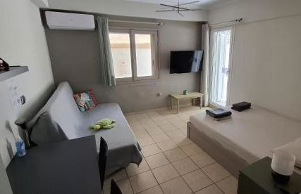 HoneyBee4 - Cozy studio close to the port, airport & Athens - Foto 1