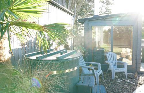 Stunning 4 Bedroom Home with Wild Spa, Gym & Hot Tub - Foto 6