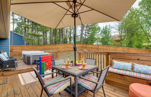 4 Mi to Airport: Atlanta Home w/ Deck & Hot Tub - Foto 26