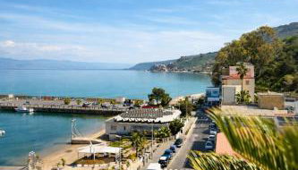 Attico con terrazza sul porticciolo turistico di Vibo Marina - Foto 5