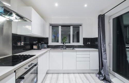 Stylish & Elegant 1BR City Centre near High Street - Foto 39