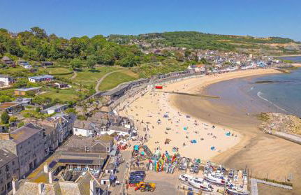 Coastal Retreat in the Heart of Lyme Regis - Foto 11