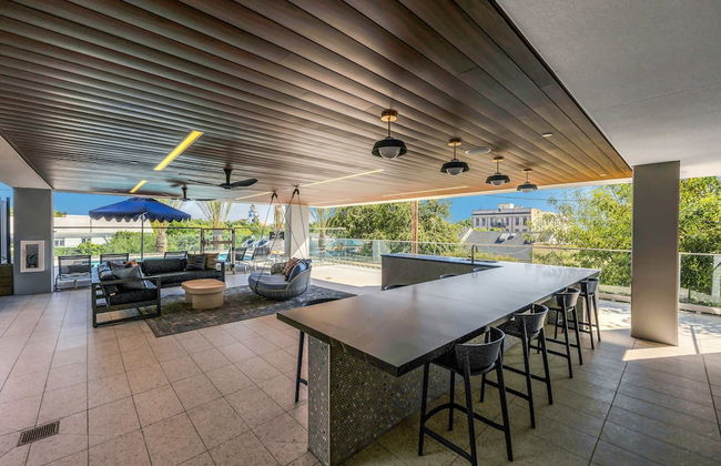 Luxury 3BR Hollywood Sign View by Oneluxstay - Photo 56