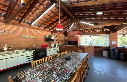 Casa Espaçosa e Tranquila - Granja Viana - Foto 34