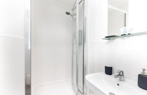 Hertford Serviced Apartments - Photo 45