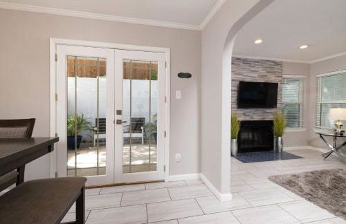 World Cup Group Stay w/ Covered Terrace - Foto 33