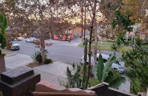 3 bedroom top story apartment near Pico blvd - Foto 13