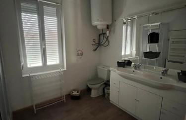 APPARTEMENT 6 PERSONNES CLASSE 2 ETOILES LEBOUCQ Laurent - Foto 10