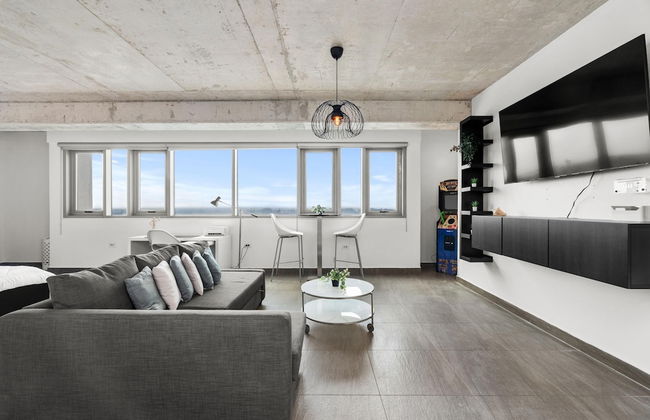 Otium Rentals Vacation Rental w Relaxing View - Photo 4