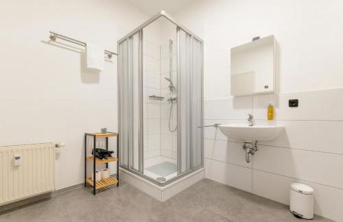 RAHA Apartments - Ihr komfortables Zuhause - HBF - Vollausgestattet - Privat Parkplatz - Foto 14