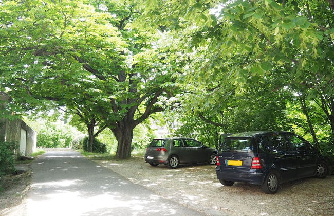 Charming Provencal Holiday Home With Garden - Foto 21