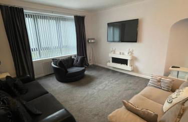 Amazing Alps and Loch views - HOT TUB and pet friendly - Foto 62