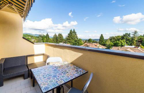 Lovely Orange House - Photo 3