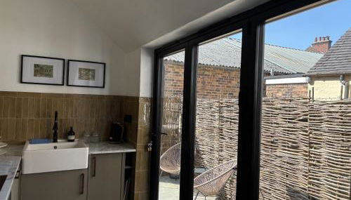 9 Portland Street - Photo 2