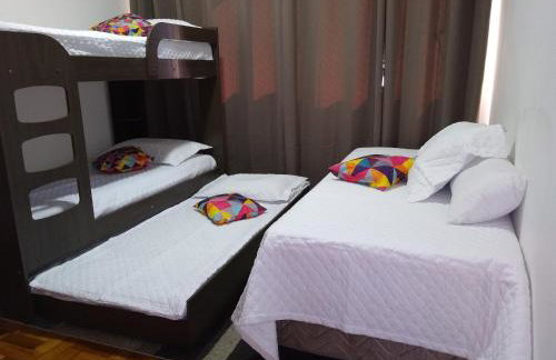 Ensolarado ao lado do shopping com garagem e Wifi - Foto 7