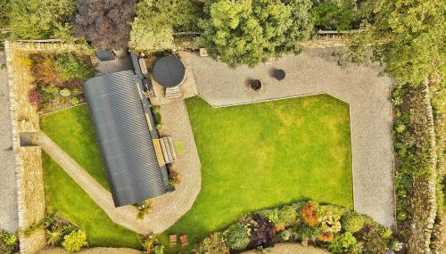 FLORA Luxury Retreat, Private Garden, Views & Hot Tub - Foto 5, Garden, Garden view