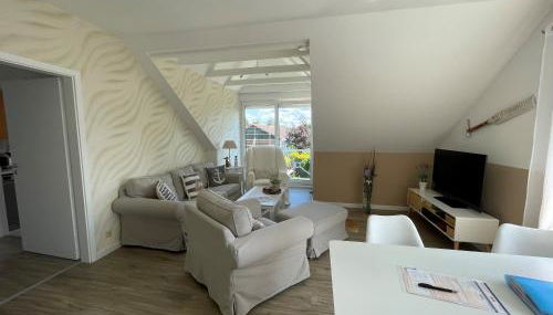 Sonnendeck / 3 Zi.-FeWo mit Meerblick in Toplage - Foto 5